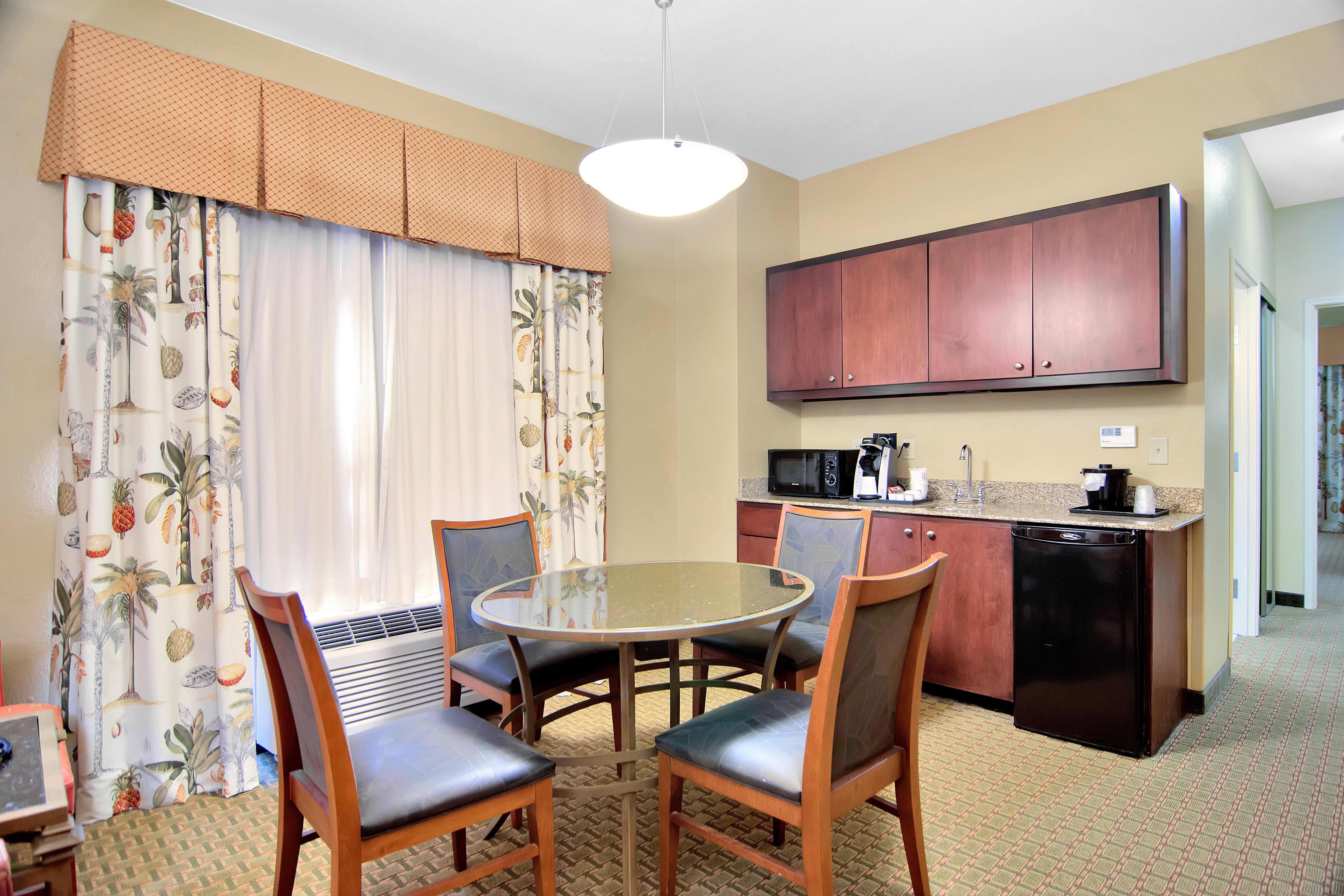 Holiday Inn Express Hotel & Suites Dfw West - Hurst By Ihg Zewnętrze zdjęcie