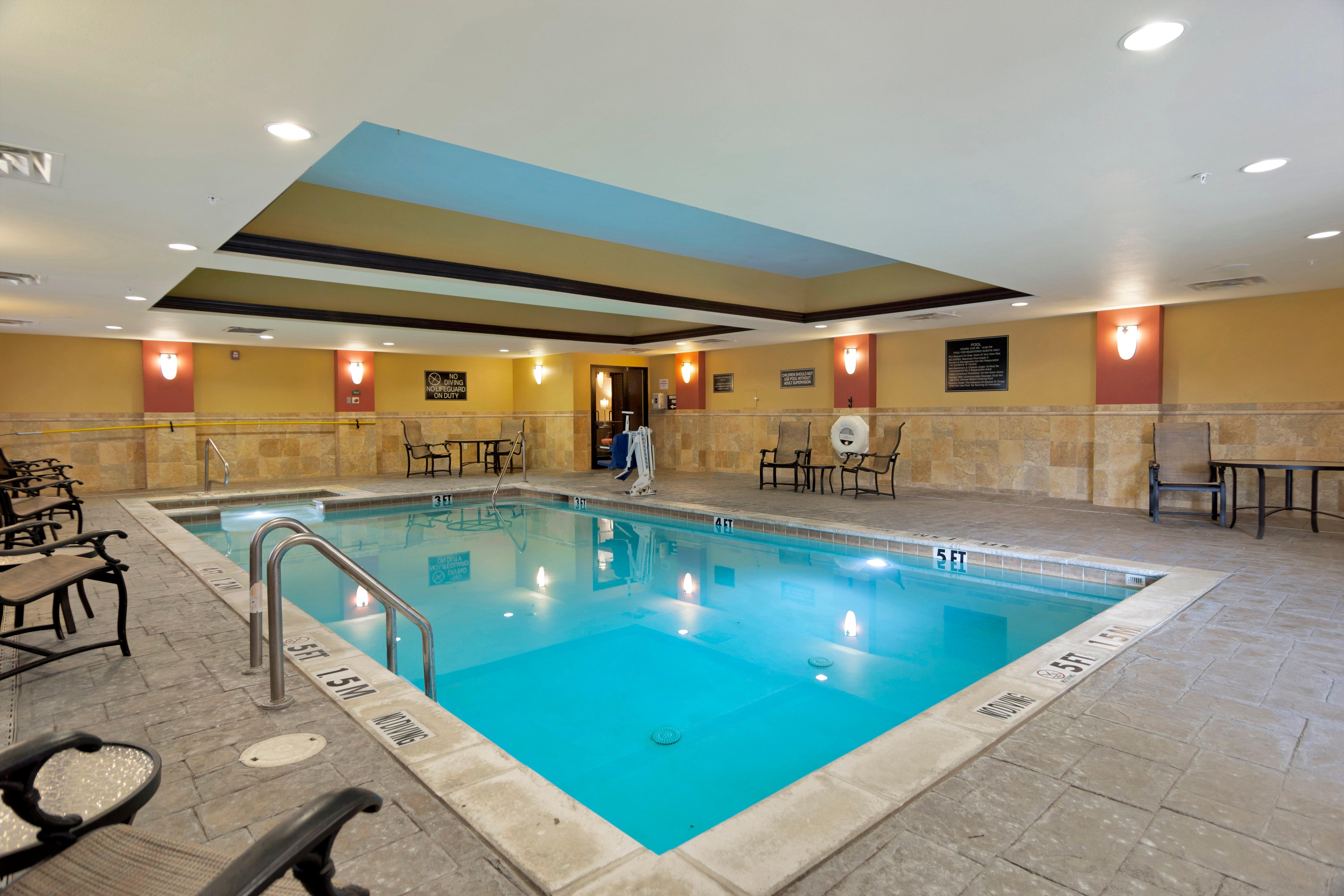 Holiday Inn Express Hotel & Suites Dfw West - Hurst By Ihg Zewnętrze zdjęcie