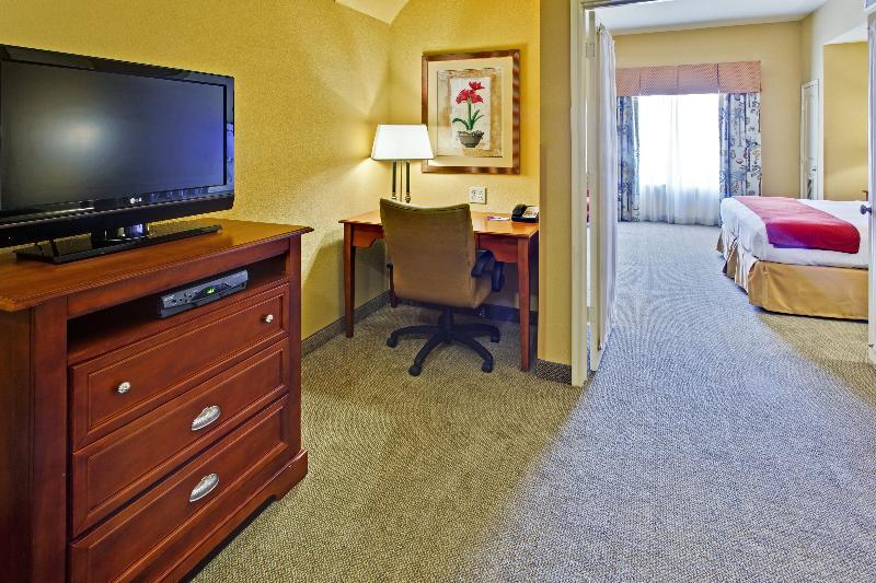 Holiday Inn Express Hotel & Suites Dfw West - Hurst By Ihg Zewnętrze zdjęcie